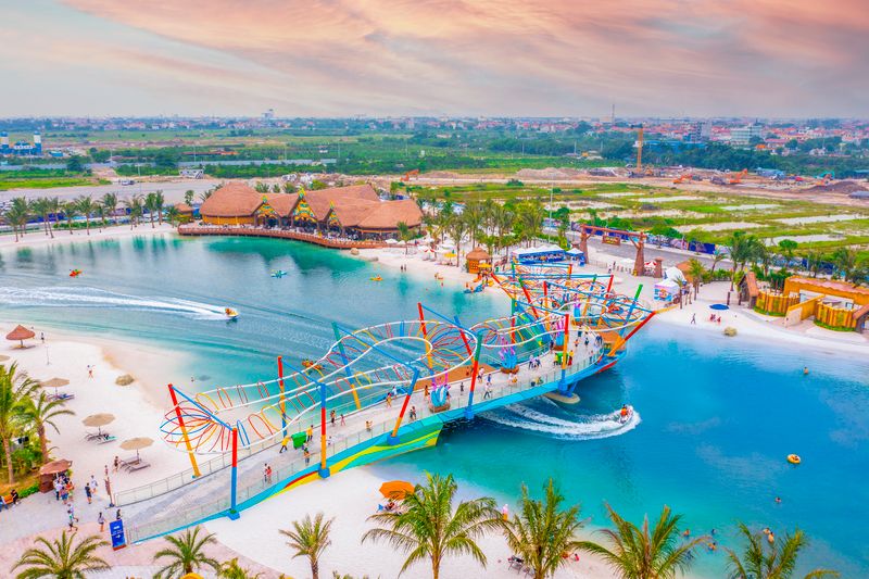 Bãi biển nhân tạo Vinhomes Ocean Park 2